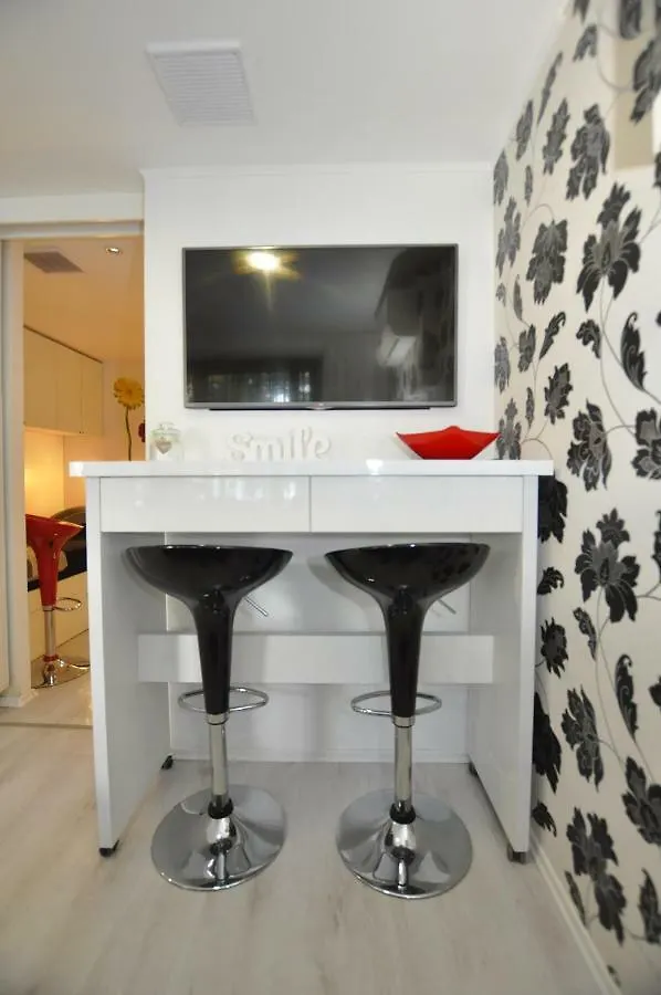 Apartment Toya Slatine 0*,  Croatia