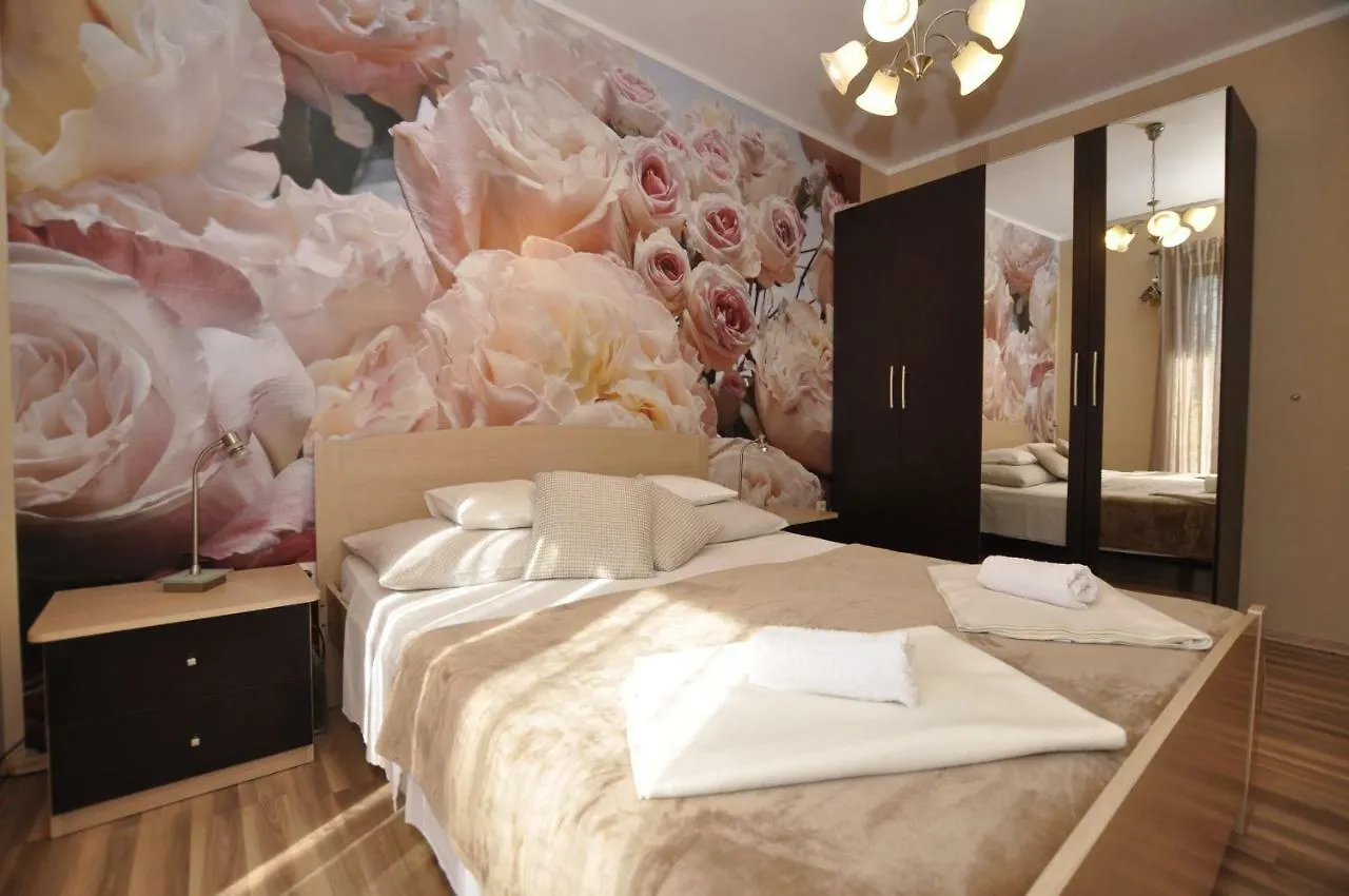 Apartment Toya Slatine Croatia