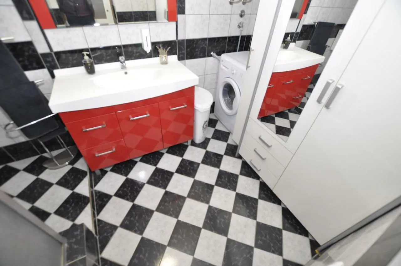 Apartment Toya Slatine